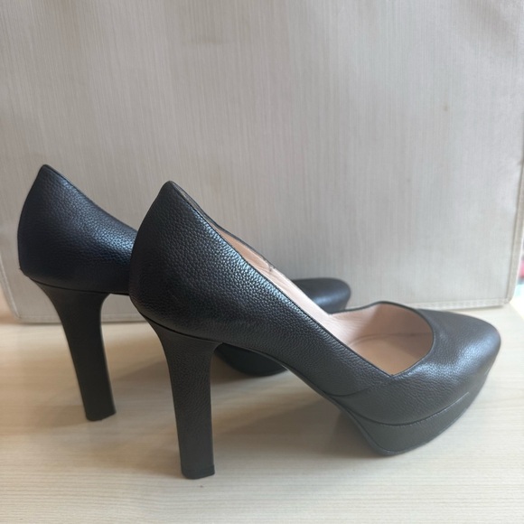 Bottega Venetta Embossed Calf Leather Black Pumps 36.5 - Picture 5 of 14